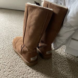 Ugg Australia classic boots